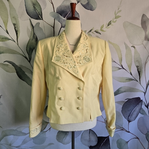 Morgan Miller Jackets & Blazers - MORGAN MILLER | Vintage Pastel Yellow Floral Embroidered Blazer Tag 12 (6/8)